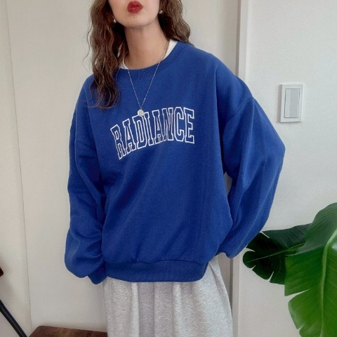 レディース　刺繍ロゴプルオーバー（NON）