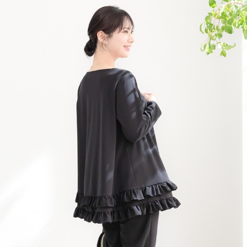 レディース　裾フリルプルオーバー（ななえ）