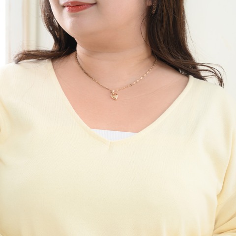 レディース　裏毛プルオーバー（yuki/Disney）