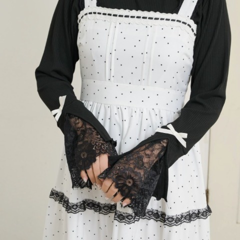 レディース　袖レースプルオーバー(maki)