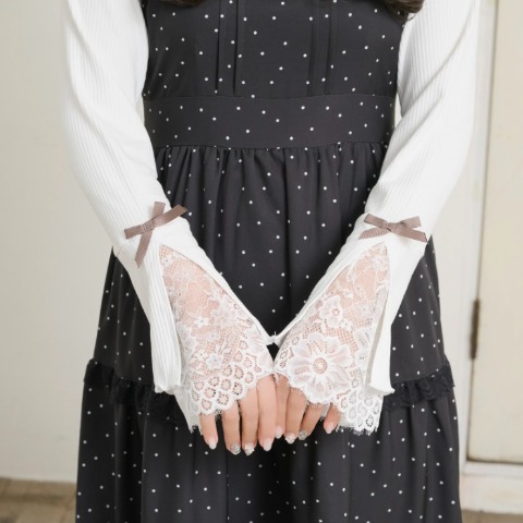 レディース　袖レースプルオーバー(maki)