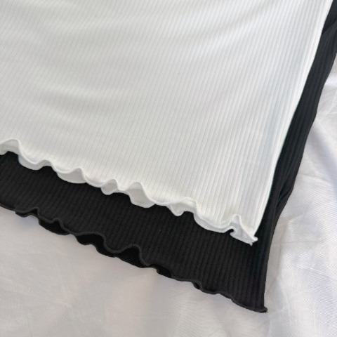 レディース　袖レースプルオーバー(maki)