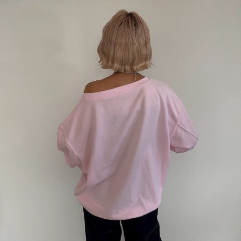 レディース　オーバーサイズボートネックプルオーバー（anna）