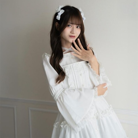 レディース　ブラウス（眞白ありす）