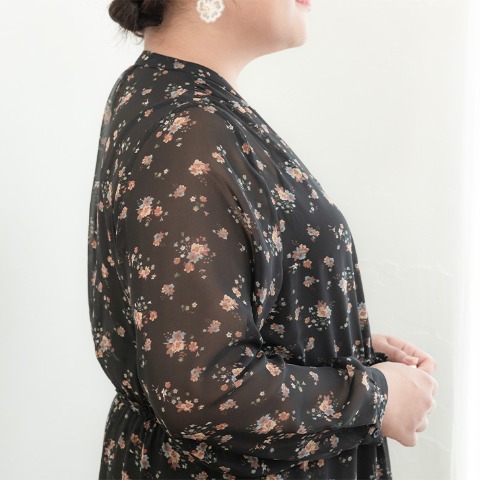 レディース　花柄ワンピース（Hina）