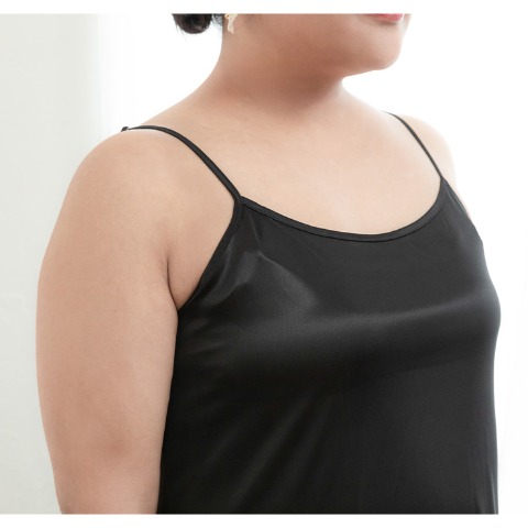 レディース　花柄ワンピース（Hina）