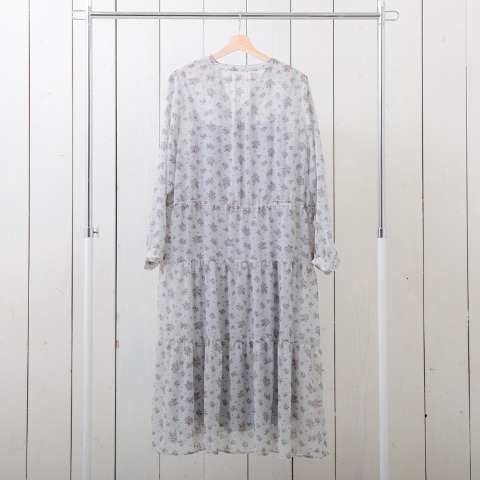 レディース　花柄ワンピース（Hina）