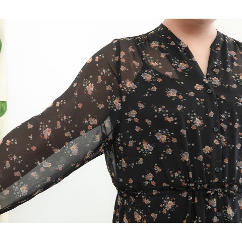 レディース　花柄ワンピース（Hina）