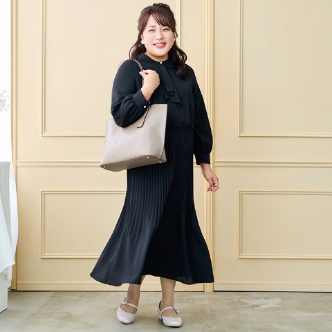 レディース　ワンピース（Hina）