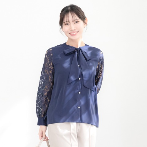 レディース　ブラウス（ななえ）