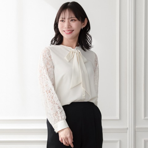 レディース　ブラウス（ななえ）