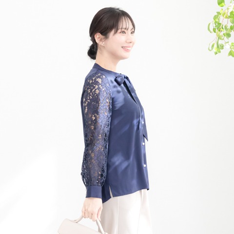 レディース　ブラウス（ななえ）