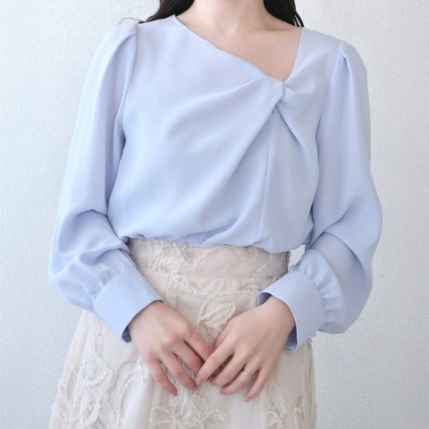 レディース　アシメツイストブラウス（Yuiko）