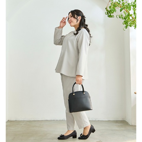 レディース　キーネックフレアブラウス（Runa）