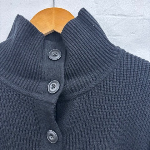 レディース　ハイネックカーディガン（おかだゆり）