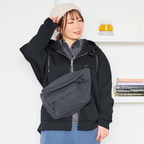 レディース　ダブルジップパーカー（おかだゆり）