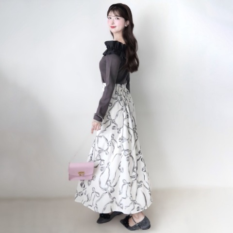 レディース　フリルオフショルニットプルオーバー（門脇伶奈）