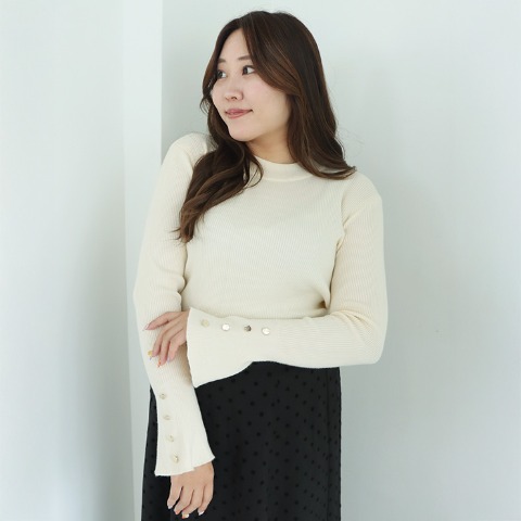 レディース　袖フレアニットプルオーバー（Runa）