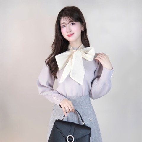 レディース　ニットプルオーバー（門脇伶奈）