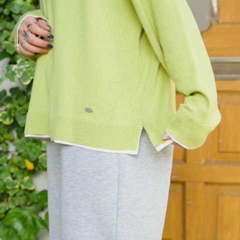 レディース　レイヤード風配色ニットプルオーバー（Taiyou）