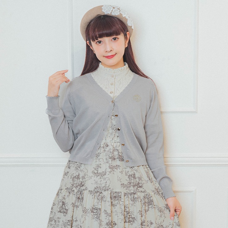 青木美沙子さんコラボのグリーン ニットボレロです❢