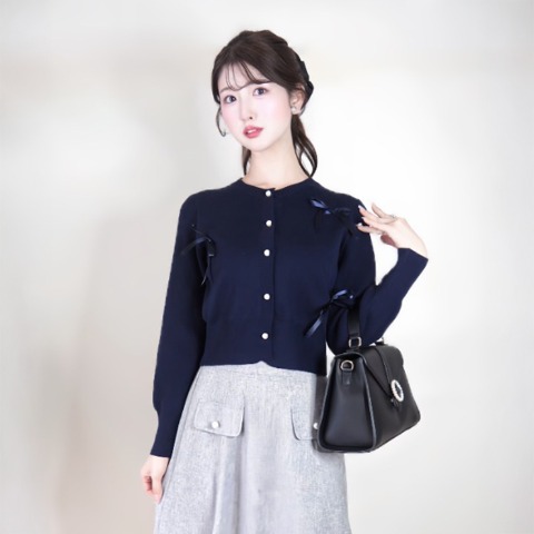 レディース　ニットカーディガン（門脇伶奈）