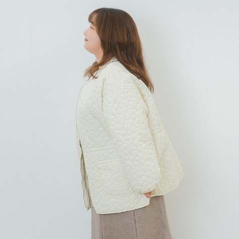 レディース　花柄キルトブルゾン（YUKI)