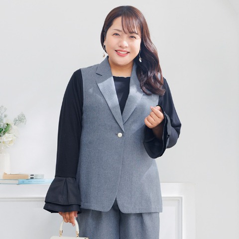 レディース　ベスト(Hina)