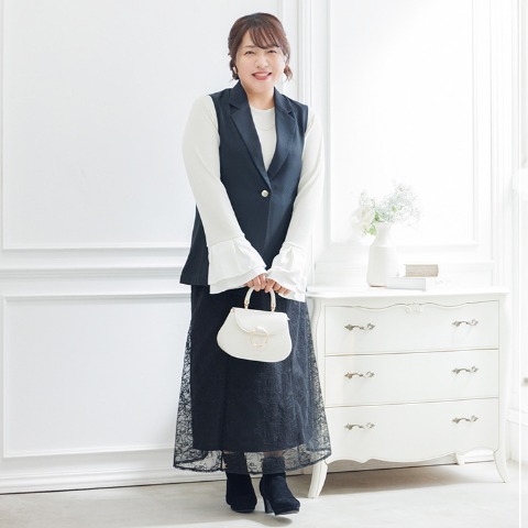 レディース　ベスト(Hina)