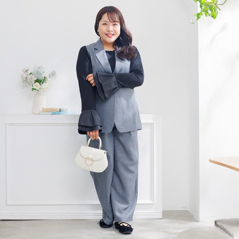 レディース　ベスト(Hina)