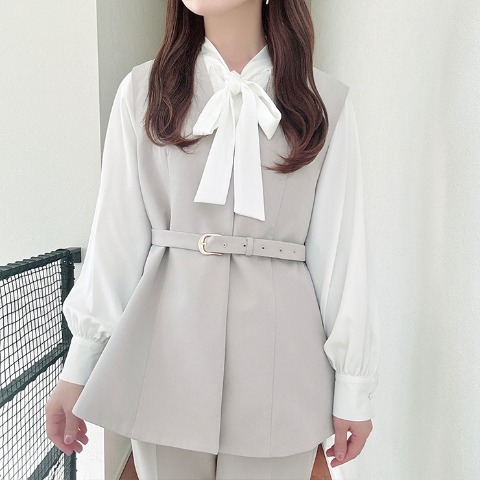 レディース　ベルト付きペプラムジレ（ririka)