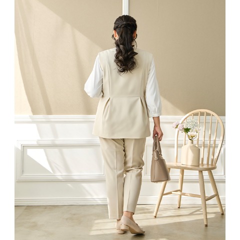 レディース　ペプラムジレ（Runa）