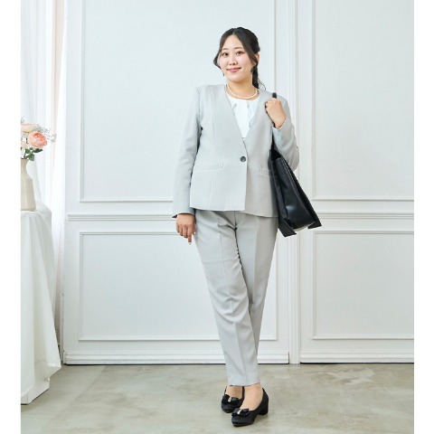 レディース　ノーカラージャケット（Runa）