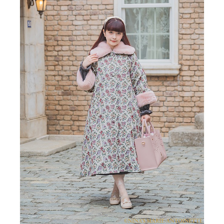 青木美沙子さん着用 王冠ゴブランコート ベイビーザスターズシャインブライト レディース ゴブランコート(青木美沙子×ニナス) | しまむら | しまむら