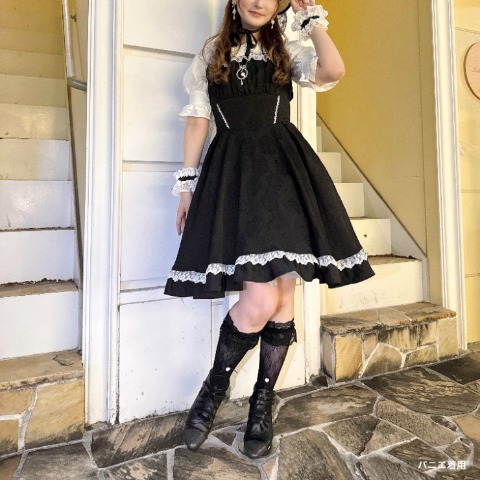 レディース　配色花柄ジャカードジャンパースカート（愛野えり）