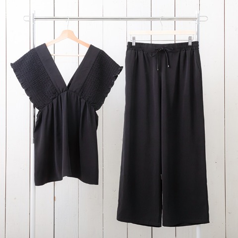 レディース　ビスチェ＋パンツセット(Hina)