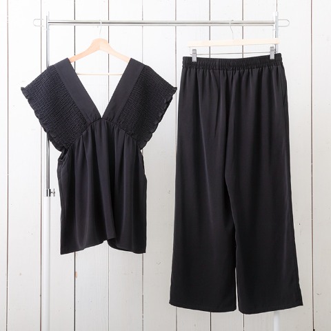 レディース　ビスチェ＋パンツセット(Hina)