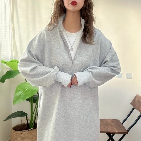 レディース　ハーフジップワンピース（NON）