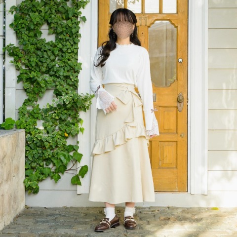 レディース　ラッフルデザインスカート（maki）