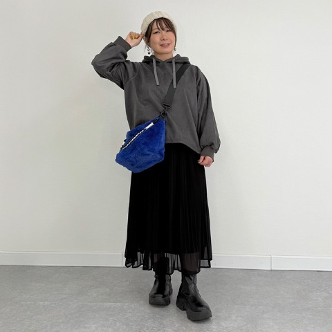 レディース　プリーツスカート（おかだゆり）