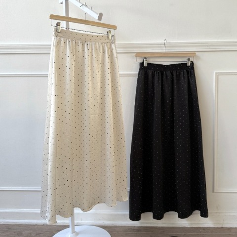 レディース　ドット柄フレアスカート（miyo）