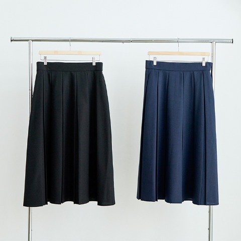 レディース　プリーツスカート（Hina）