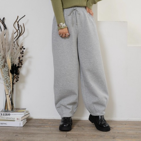レディース　バレルスウェットパンツ（Taiyou）