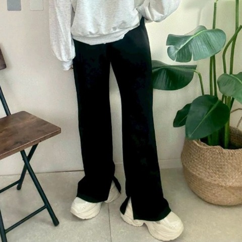 レディース　リブフレアレギンスパンツ（NON）