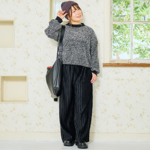 レディース　ベロアプリーツワイドパンツ（おかだゆり）