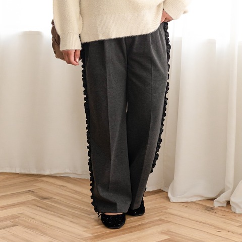 レディース　フリルパンツ（Hina）