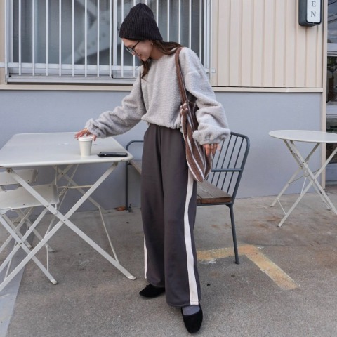 レディース　サイドラインパンツ（YUI）