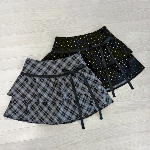 レディース　ドット柄ティアードミニスカート（さやぽん）