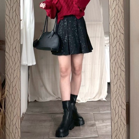 レディース　ラメプリーツミニスカート（ERIKA）