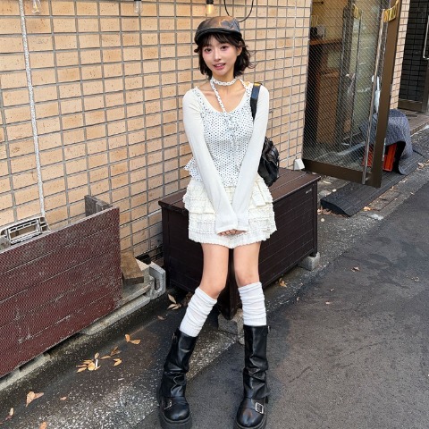 レディース　フリルミニスカート（ハニカム）